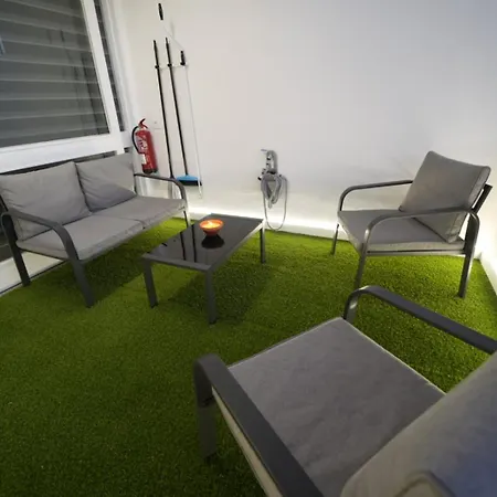 Moderno Estudio Con Piscina En - Ideal Parejas